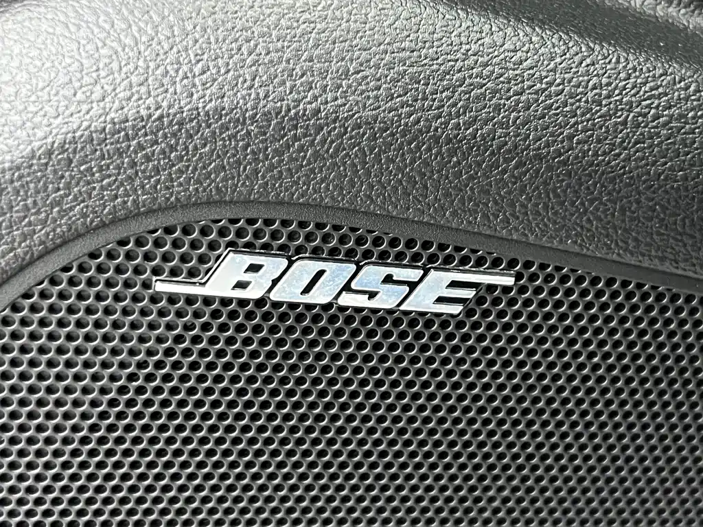 Audi Q2L 2021 — фото 10
