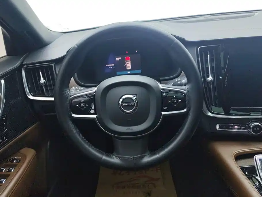 Volvo S90 2023 — фото 15