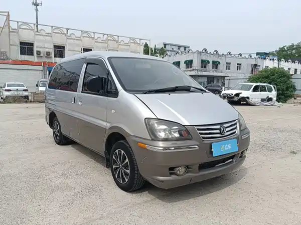 Dongfeng Lingzhi 2013