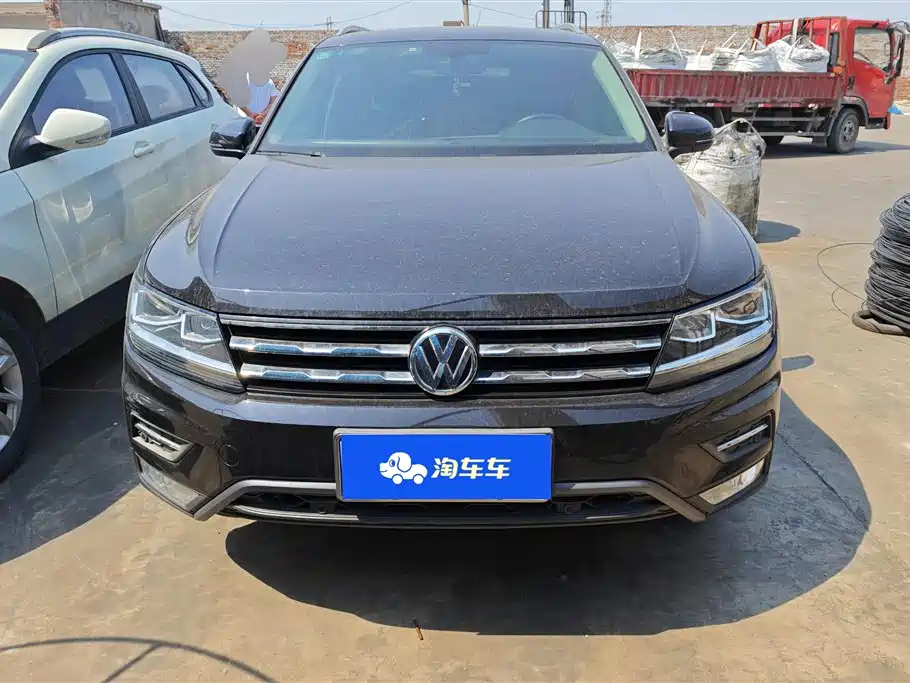 Volkswagen Tiguan L 2019 — фото 2