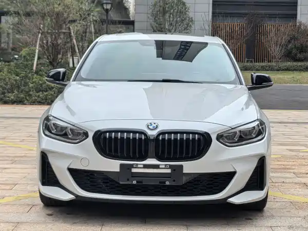 BMW 1 Series 2023
