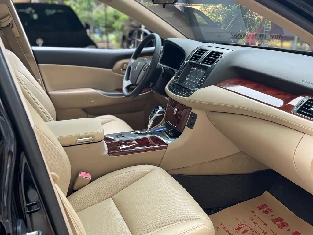 Toyota Crown 2013 — фото 13