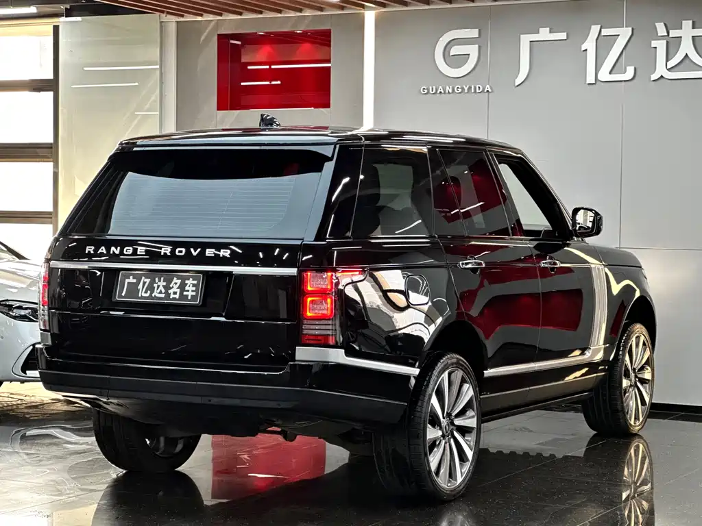 Land Rover Range Rover 2018 — фото 26