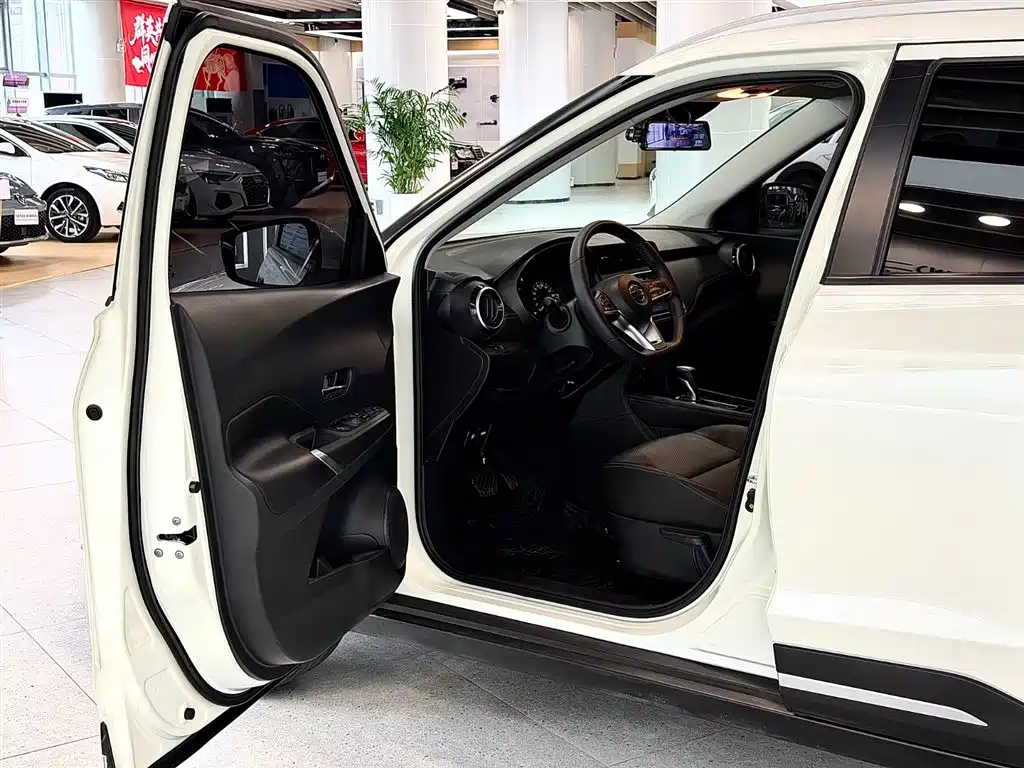 Nissan Kicks 2023 — фото 10