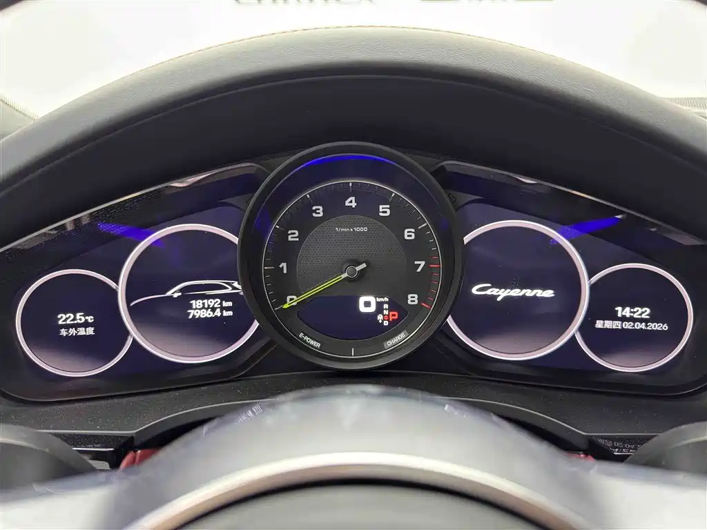 Porsche Cayenne Hybrid 2023 — фото 13