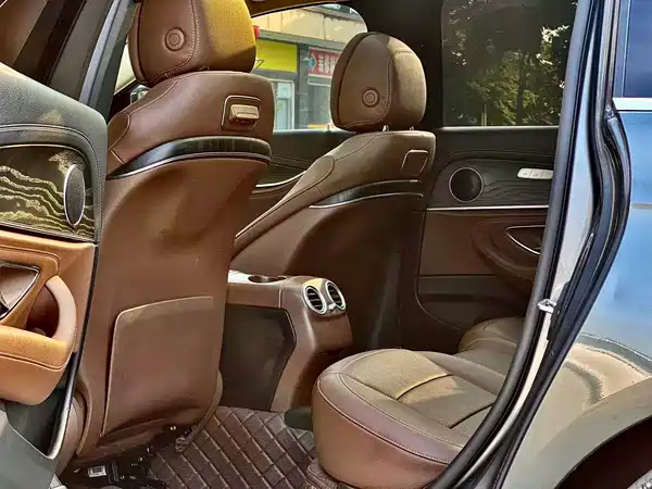 Mercedes-Benz E-Class 2020
