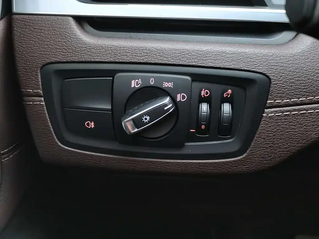 BMW X1 2020 — фото 21