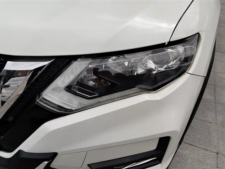 Nissan X-Trail 2018