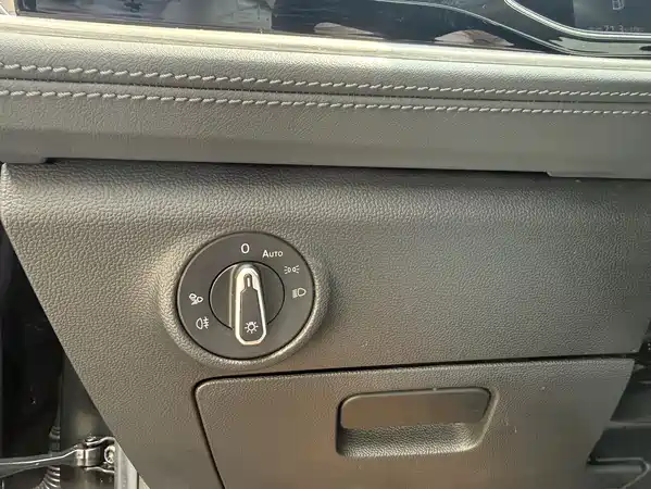 Volkswagen Sagitar 2023