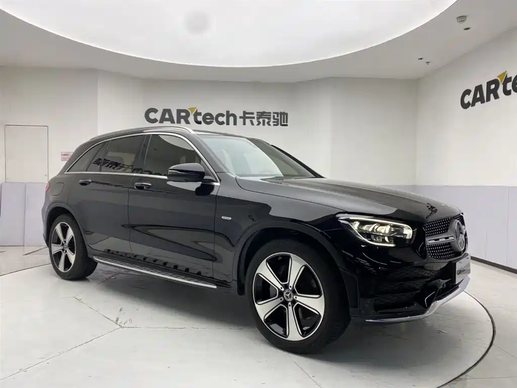Mercedes-Benz GLC 2023 — фото 2