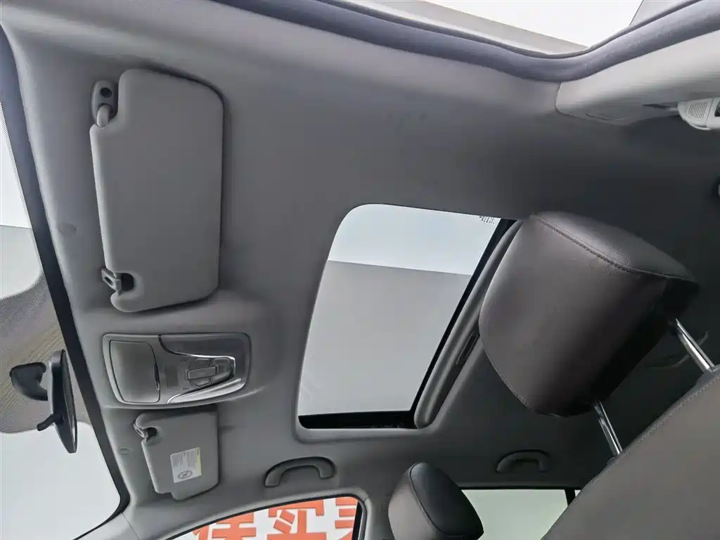 GAC Motor Trumpchi GS4 2017 — фото 14