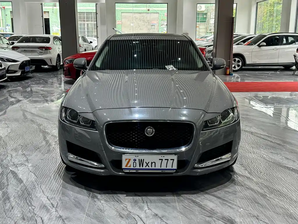 Jaguar XFL 2018 — фото 3