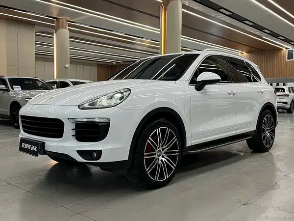 Porsche Cayenne 2016