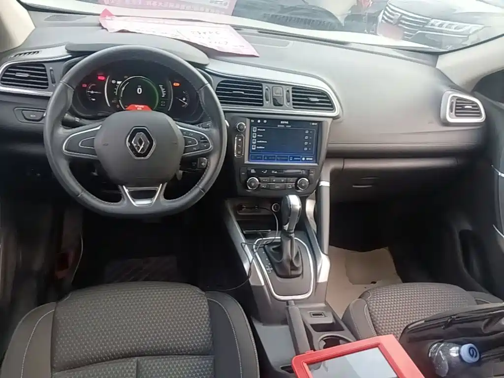 Renault Kadjar 2019 — фото 10