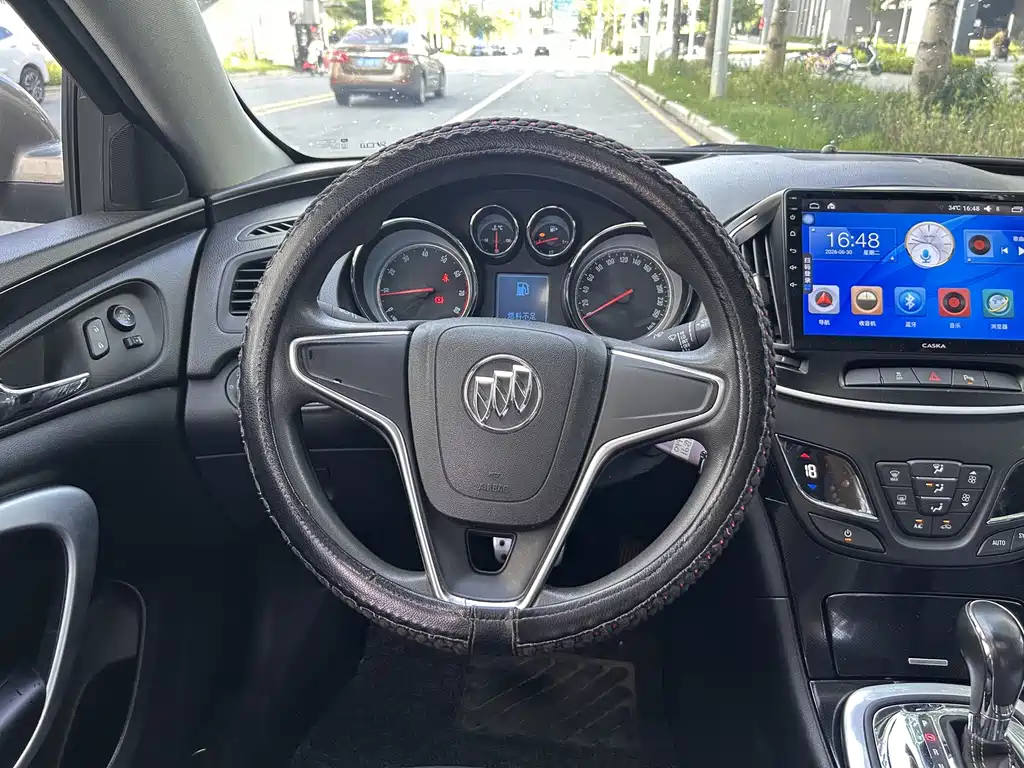Buick Regal 2016 — фото 10