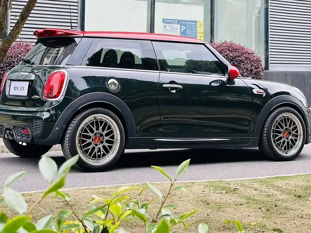 MINI JCW 2019 — фото 8