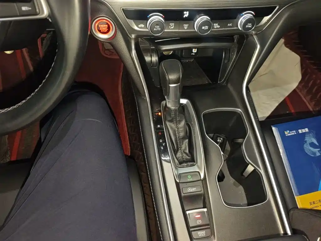 Honda Accord 2021 — фото 14