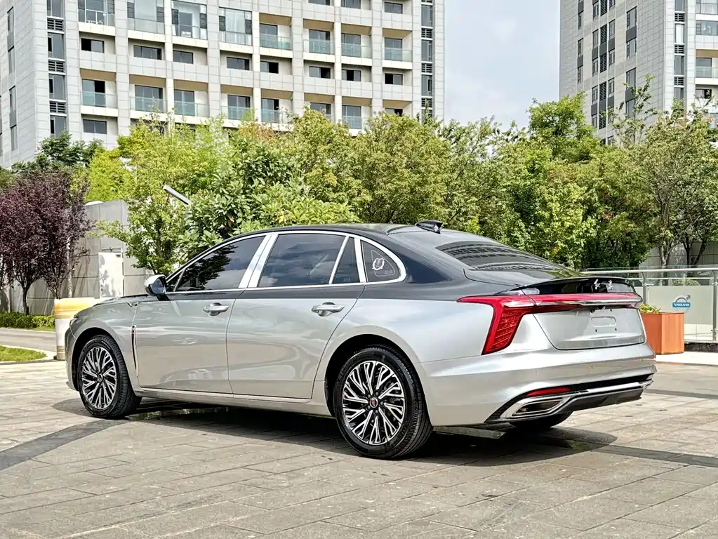 Hongqi H5 2025 — фото 22