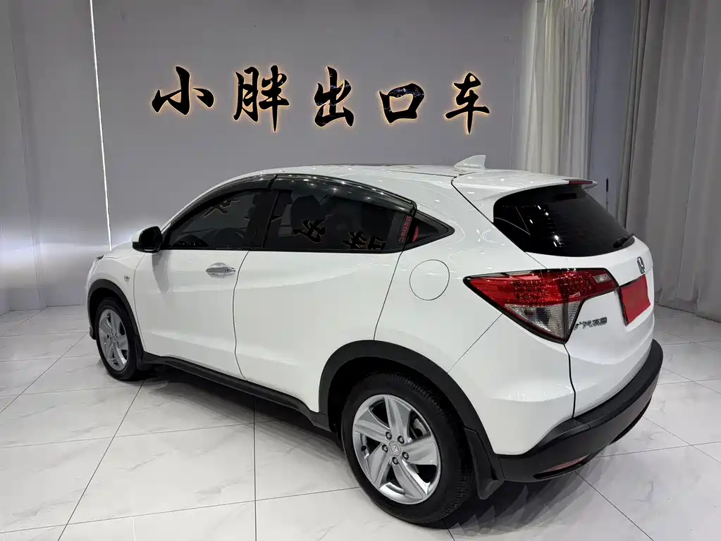 Honda Vezel 2022 — фото 6