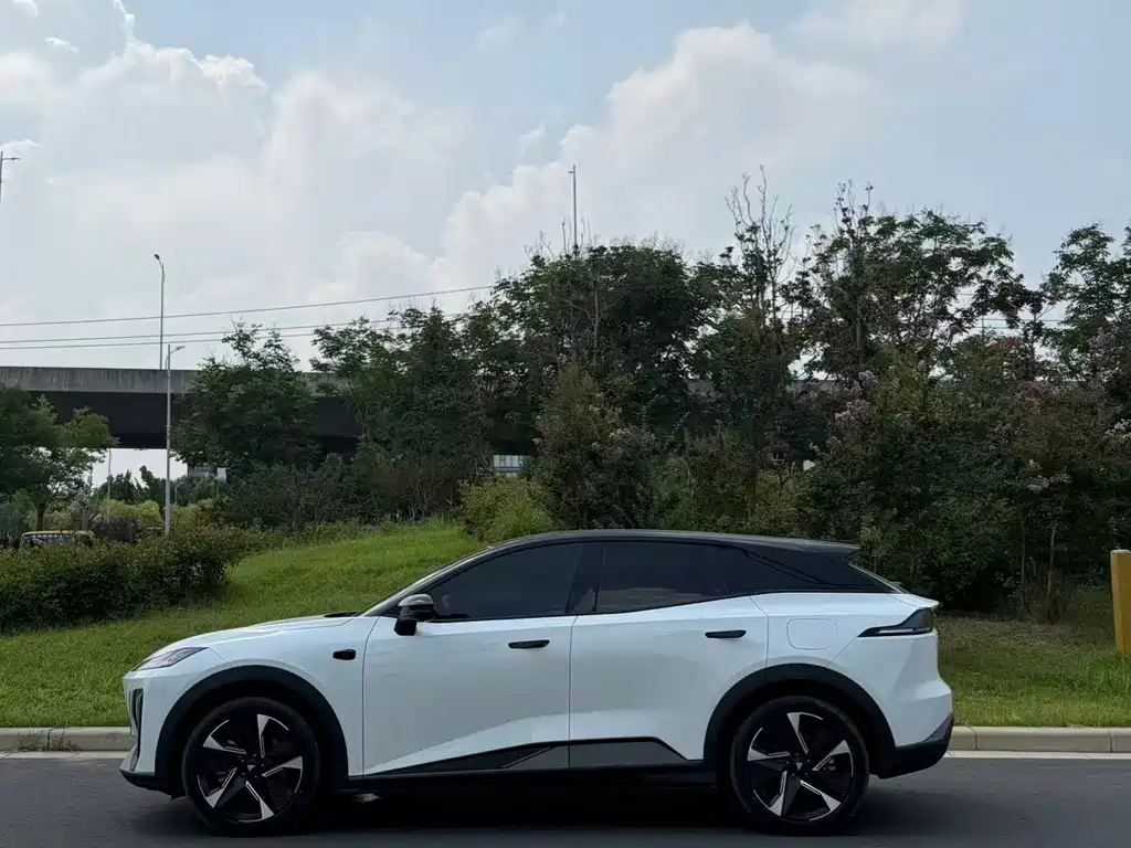 Deepal S07 2024 — фото 3