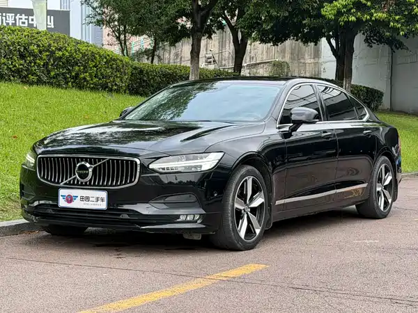 Volvo S90 2018