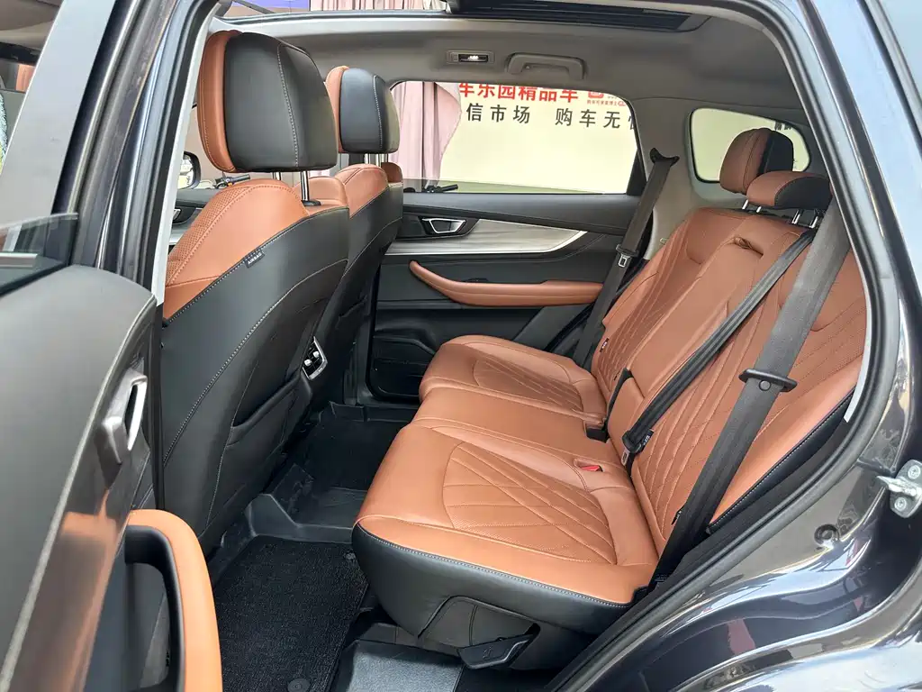 Chery Tiggo 8 PLUS 2022 — фото 16