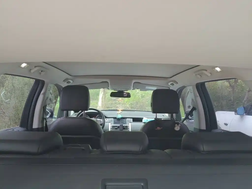 Land Rover Discovery Sport 2016 — фото 14