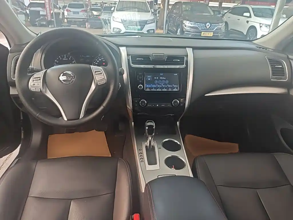 Nissan Teana 2017 — фото 10