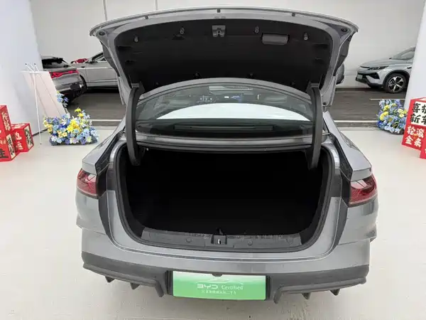 BYD Qin L 2025
