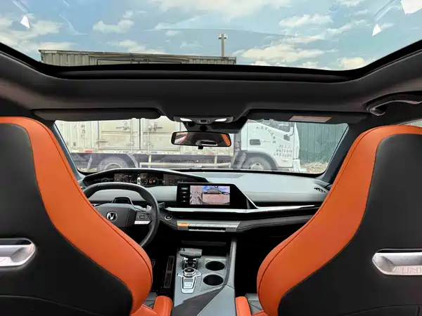Changan UNI-V 2024