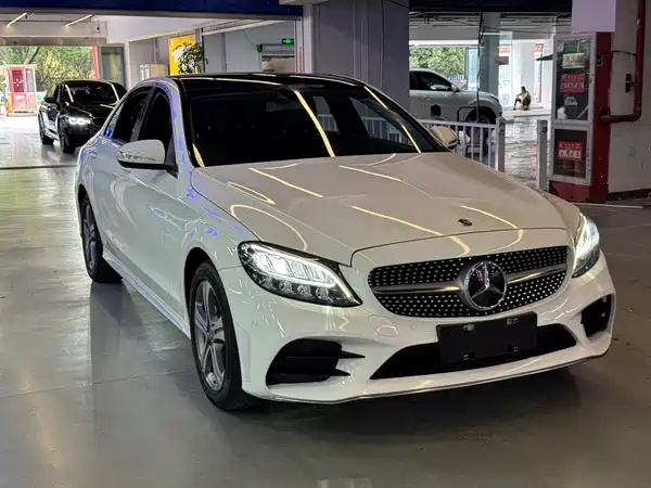 Mercedes-Benz C-Class 2019