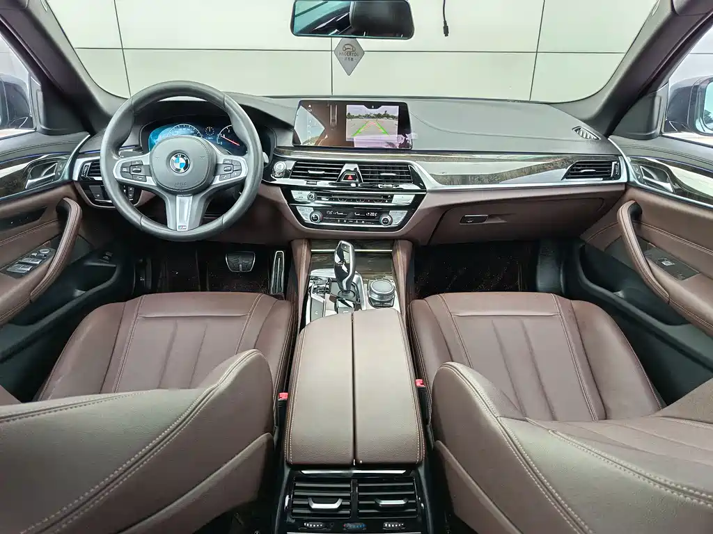 BMW 5 Series 2019