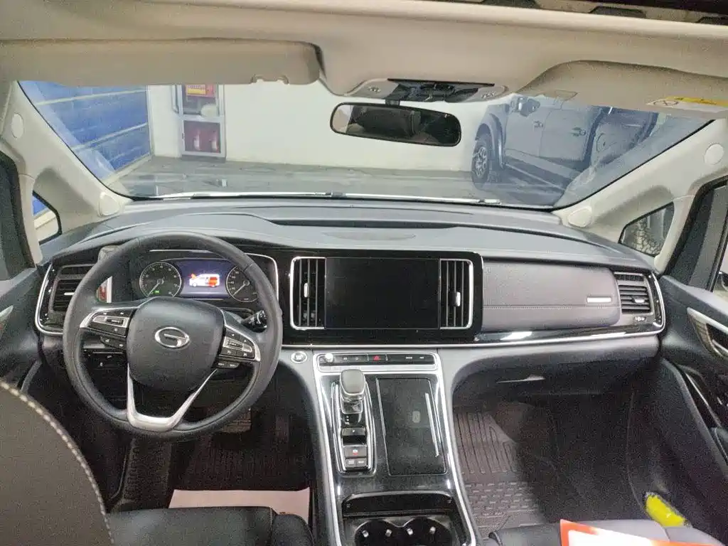 GAC Motor Trumpchi M8 2023 — фото 5