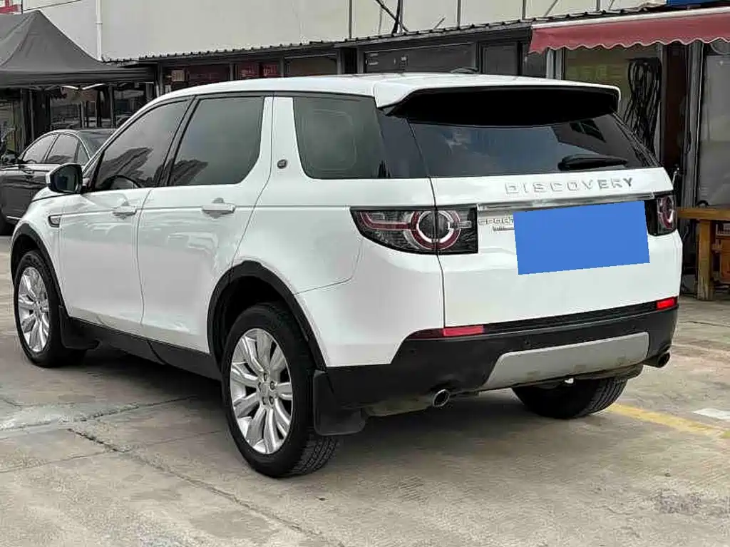 Land Rover Discovery Sport 2017 — фото 9