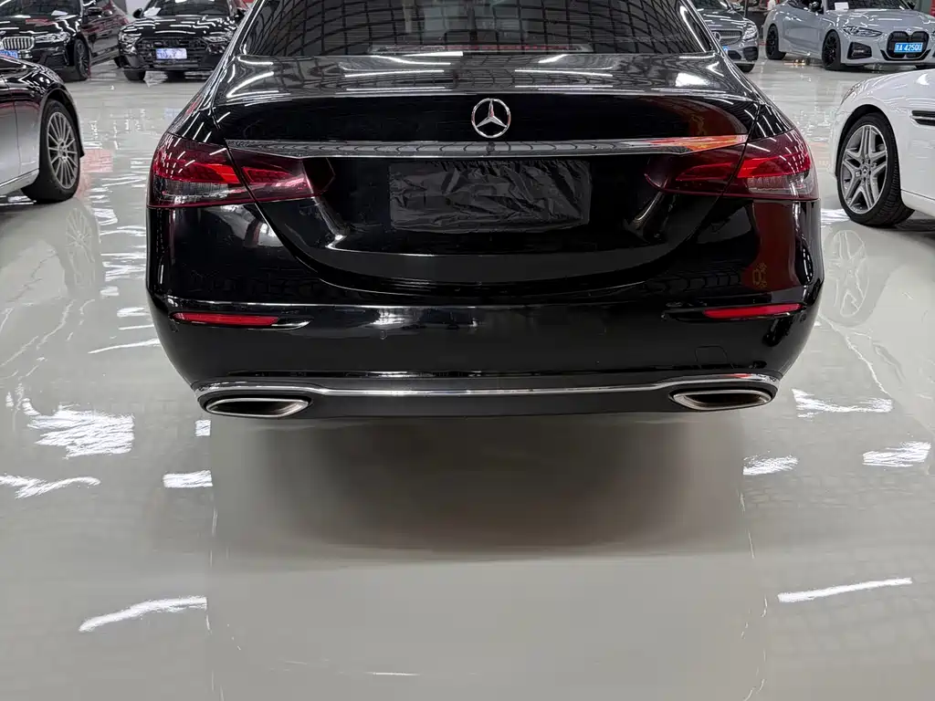 Mercedes-Benz E-Class 2021