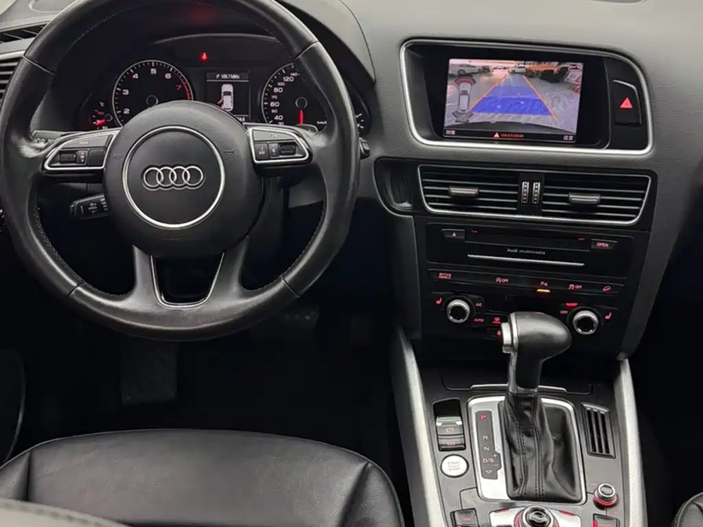 Audi Q5 2018 — фото 15