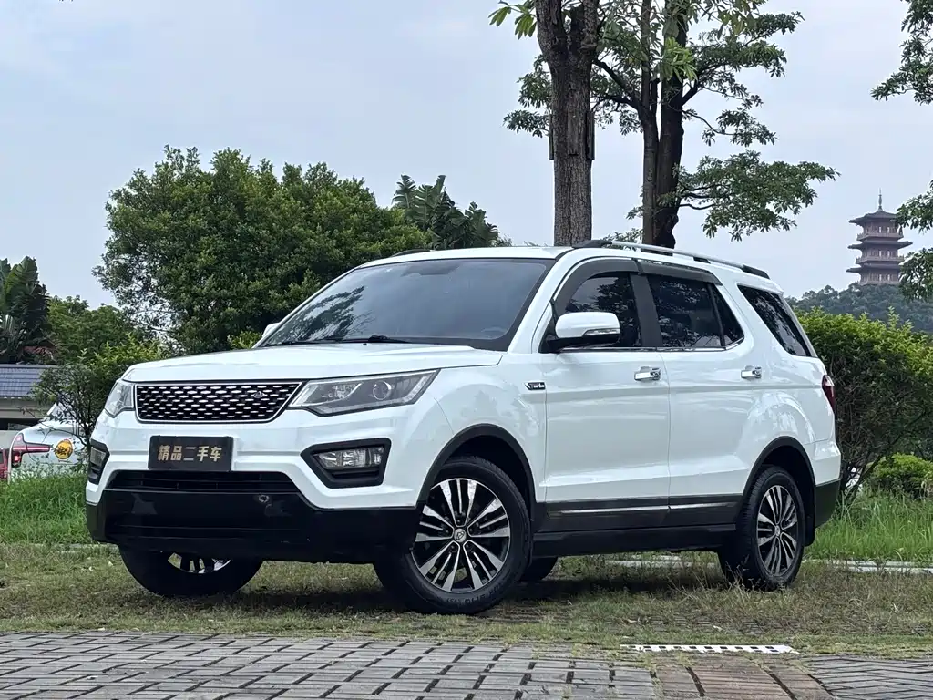 Changan Auchan CX70 2017