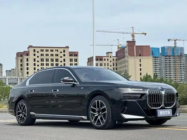 BMW 7 Series 2023