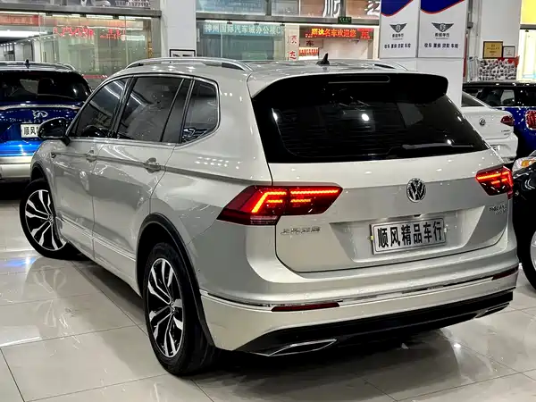 Volkswagen Tiguan L 2019