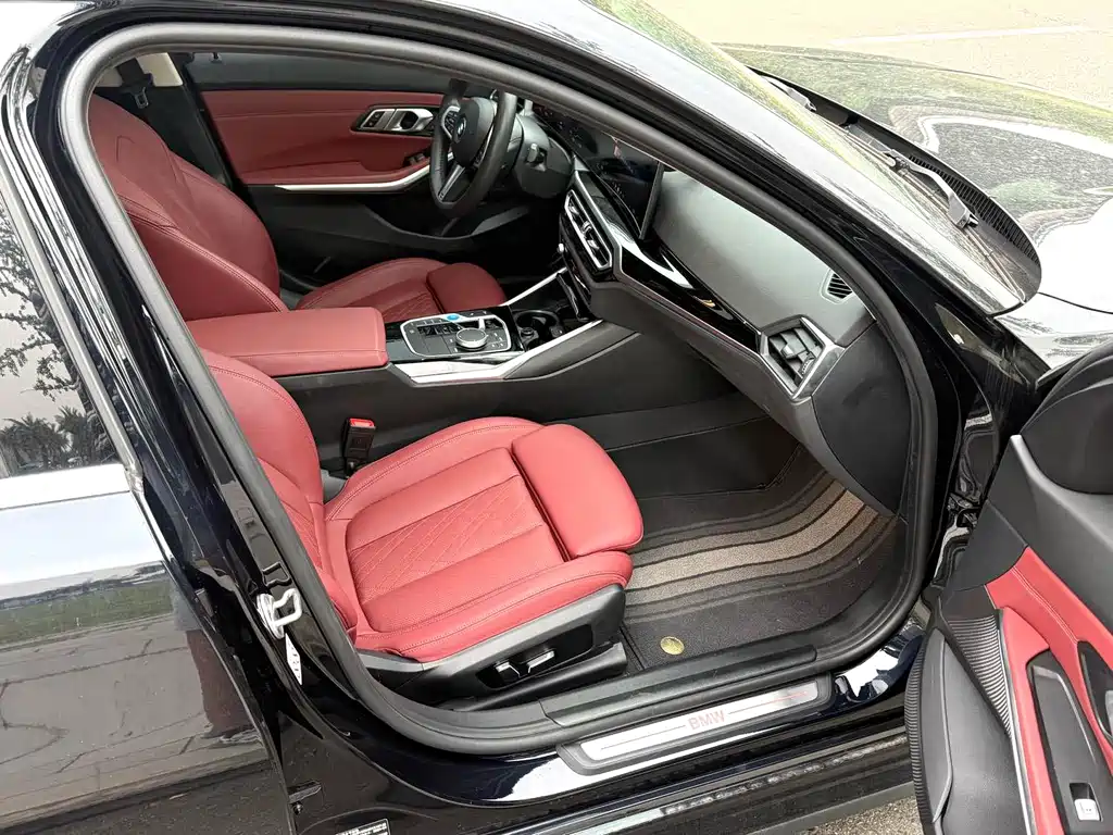 BMW i3 2024