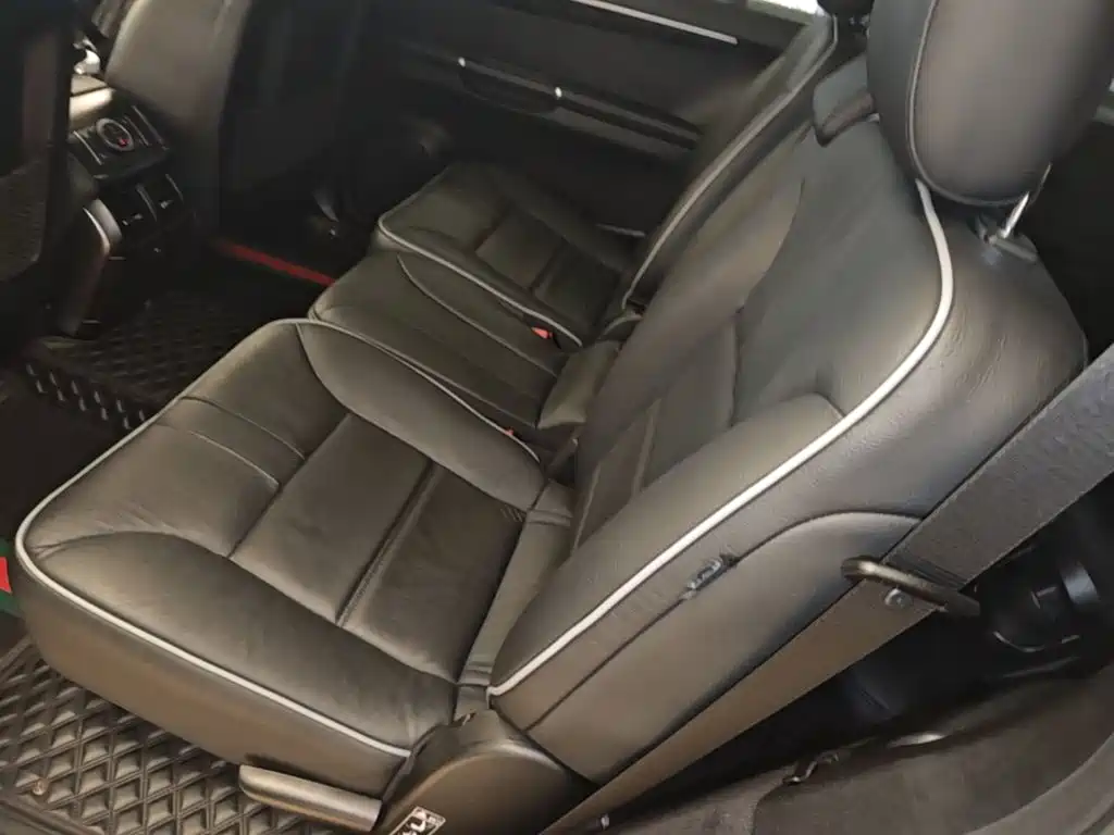 Mercedes-Benz R-Class 2018 — фото 17