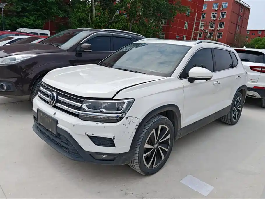 Volkswagen Tharu 2021