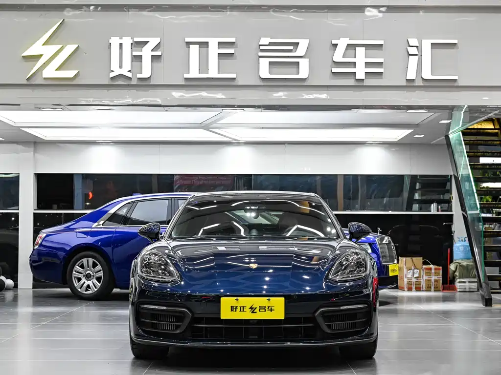 Porsche Panamera 2024
