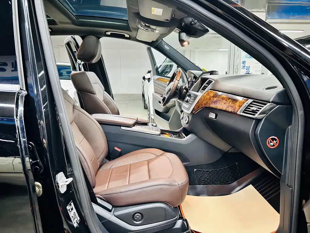 Mercedes-Benz M-Class 2015 — фото 14