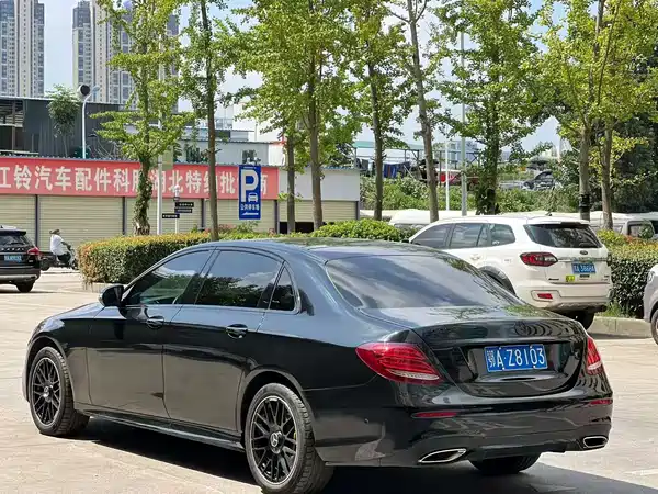 Mercedes-Benz E-Class 2018
