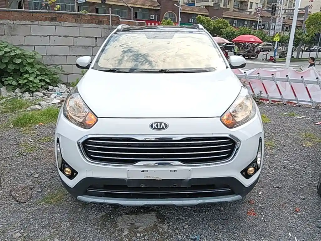 Kia KX3 2016 — фото 3