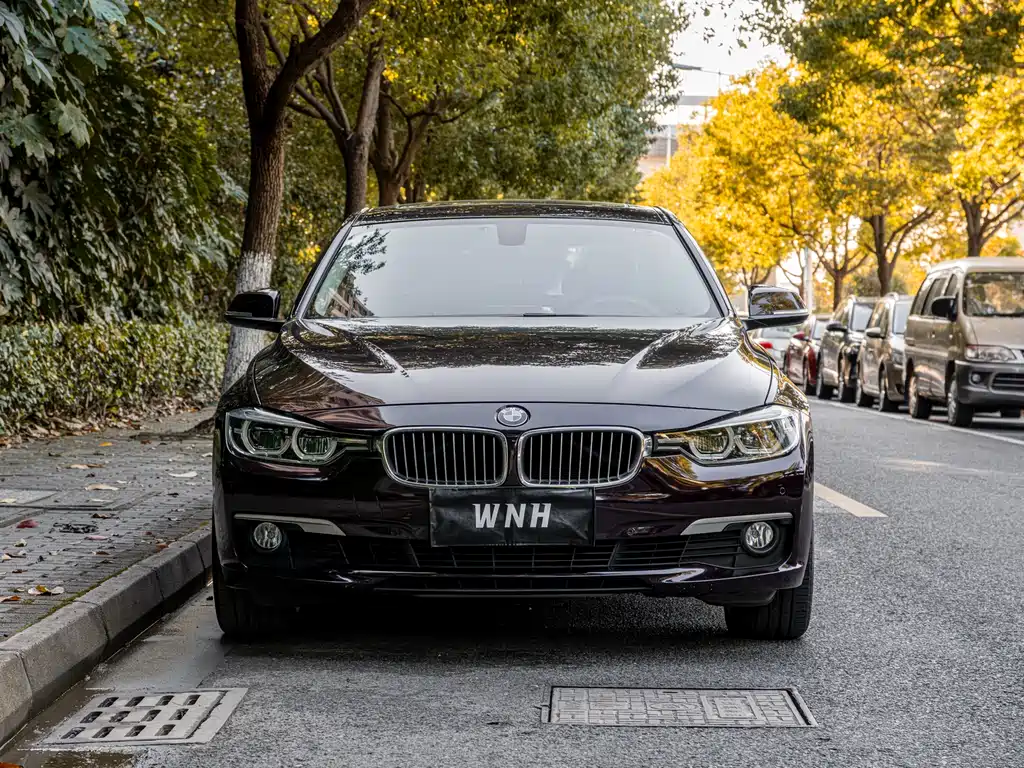 BMW 3 Series 2018 — фото 2