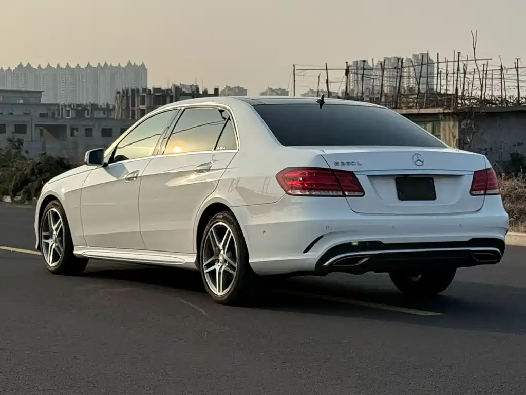 Mercedes-Benz E-Class 2014 — фото 4