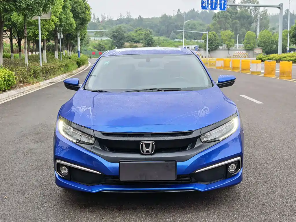 Honda Civic 2019 — фото 2