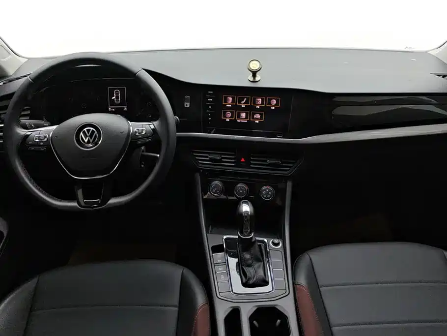 Volkswagen Bora 2021 — фото 12